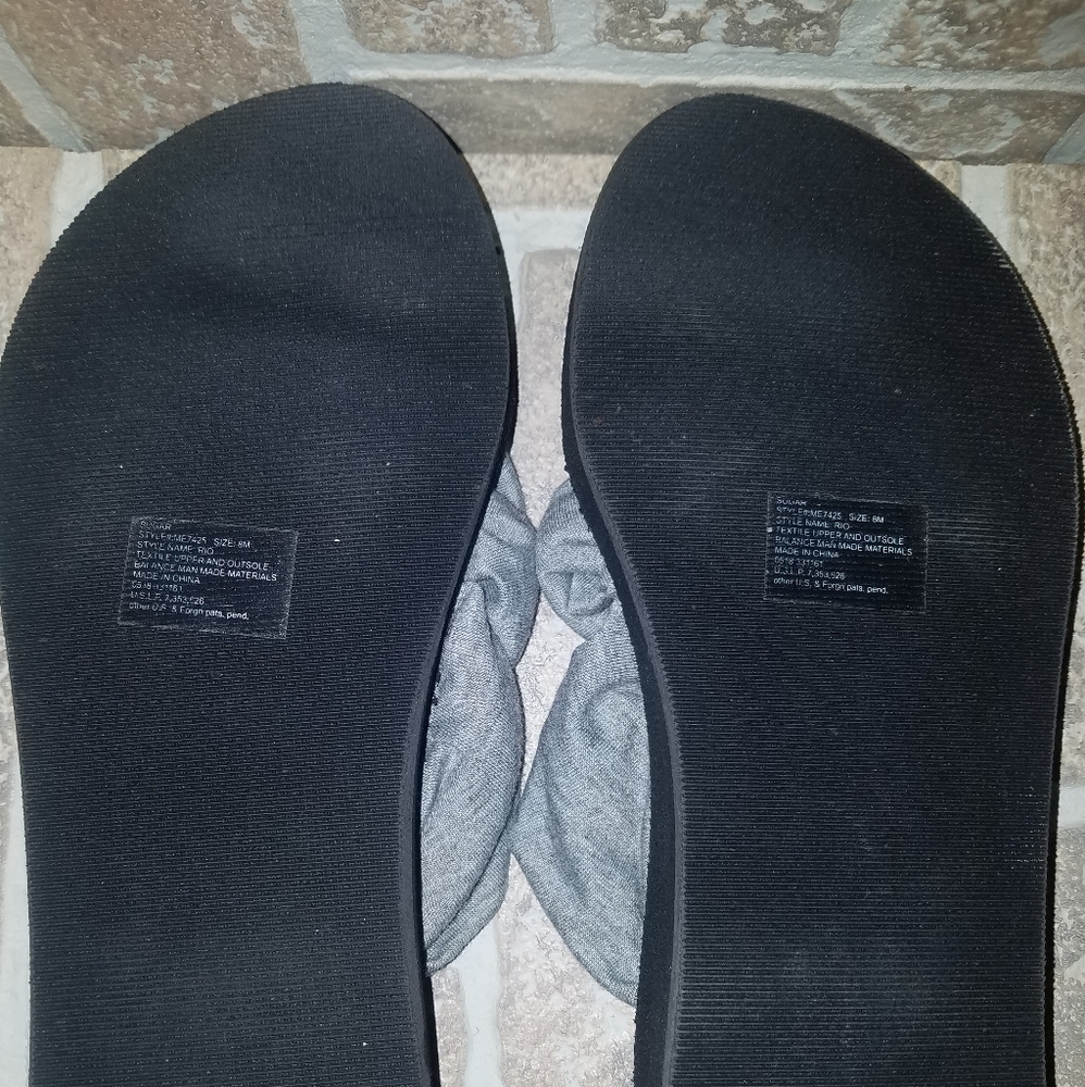 Sandal - Picture 3 of 4